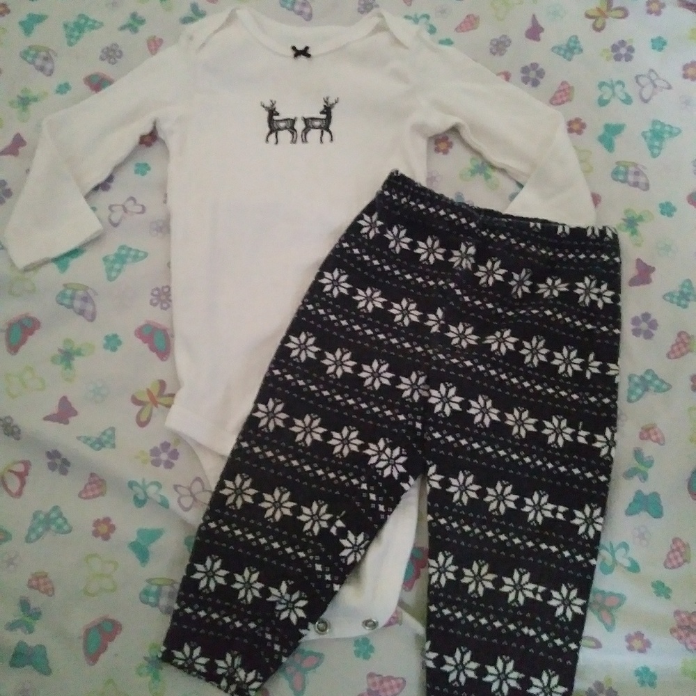 Reindeer Carter's outfit